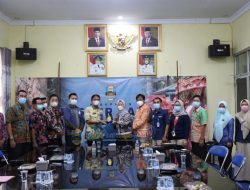 Bupati Pesibar Terima Kunjungan Dewan Pengawas BPJS
