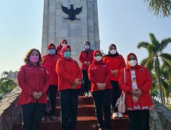 Peringati Haul Soekarno, DPD PDIP Gelar Tabur Bunga dan Baksos
