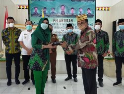 Bupati Dewi Hadiri Pelantikan KAHMI Tanggamus