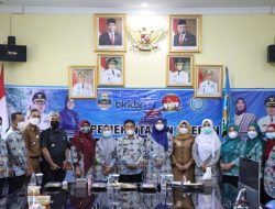 Wabup Pesibar Ikuti Virtual Live Peringati Harganas ke-28 Bersama Wapres RI