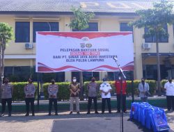 Polda Salurkan Bantuan 100 Ton Beras dari PT SJAI ke Masyarakat