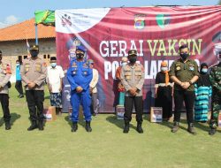Vaksinasi Tahap 1, Polda Vaksinasi Masyarakat di Pulau Terluar Lampung