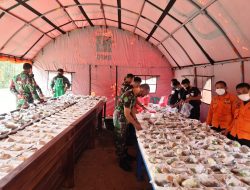 Brigif 4 Marinir Dirikan Dapur Bantu Warga Isoman