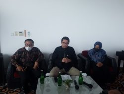 Arteria Dahlan Akan Jamin Penangguhan Penahanan Tersangka Pengeroyokan Nakes