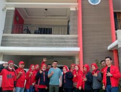 PAC PDI Perjuangan Berbagi Berkah dengan Warga Langkapura