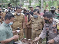 Chrisna Apresiasi Omah Tawon Mataram di Pringsewu