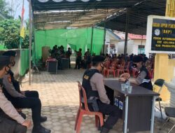 Polri dan TNI Amankan Pilkakon Antar Waktu di Pekon Kutawaringin