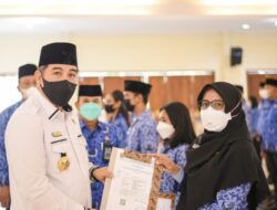 Dendi Lantik 227 PNS Angkatan 2020