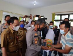 Waka Polda Lampung Tinjau Vaksinasi Serentak di Lampung Utara