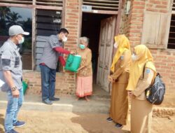 TPI Bagikan 100 Paket Sembako ke Warga Metro Utara