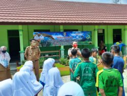 Disnakertrans Pringsewu Gandeng AABI dan IVO Berbagi Kebahagian HUT Pringsewu ke-13 Bersama Anak SD
