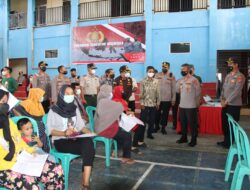 Wakapolda Lampung Tinjau Vaksinasi Nasional di Pringsewu