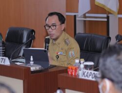 Bupati Way Kanan Pimpin Rakoor Pembahasan Upaya dan Langkah Penyebaran Covid-19