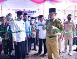 Wabup Ali Rahman Beri Sambutan Acara Launching SMP Islam Al-Muhsin
