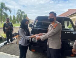 Polres Lampung Utara Serahkan Pikap Curian ke Pemiliknya