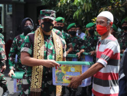Pangkogabwilhan I Laksdya TNI Tinjau Serbuan Vaksinasi dan Baksos di Kodim 0410/KBL