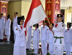 Bupati Lambar Kukuhkan 50 Paskibraka HUT RI
