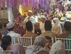Ustad Kondang Das’ad Latif Jadi Saksi di Pernikahan Putra Pertama Bupati Way Kanan