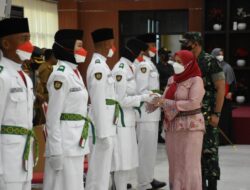 Walikota Kukuhkan 33 PASKIBRAKA