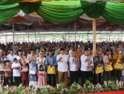 Hadiri Pengajian Akbar di Lamtim, Arinal Beri Hadiah 5 Buah Sepeda ke Jemaah