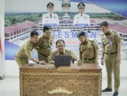 Tok TokTok: Komplek Perkantoran Pemda Pesisir Barat Di Resmikan Bupati Dr.,Drs.,H., Agus Istiqlal.,SH,.MH.