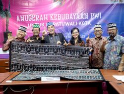 Pesawaran Bawa 12 Desain Sulam Jelujur di Pekan Mode New York dengan Tema Sang Dewi