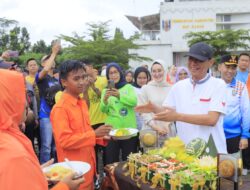 Raden Adipati Pimpin Syukuran dan Arak Anugerah Adipura 2022