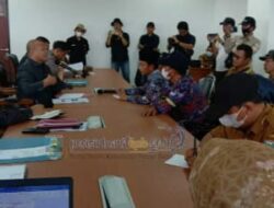 Pemkab Pesisir Barat Adakan Pertemuan Dengan PPDI Menjawab Kekeluhan Pengunjuk Rasa
