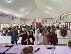Elly Wahyuni Bedah Sejarah Kemerdekaan RI Bersama Ratusan Pelajar