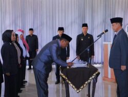 Wabup Way Kanan Lantik 24 Kepala UPT Pendidikan