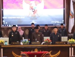 DPRD Way Kanan Paripurna Raperda Pertanggungjawaban APBD 2022 dan Penyampaian KUA-PPAS 2024