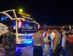 Ratusan Personil Gabungan Amankan Kepulangan Jemaah Haji Asal Pringsewu
