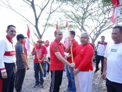 Kapolres Pringsewu Dukung Gerakan Pembagian 10 Juta Bendera Merah Putih