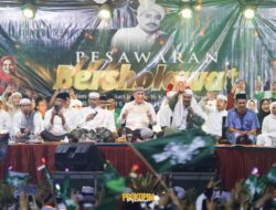 HUT ke-16, Bupati Pesawaran Bersama Masyarakat Bershalawat dan Zikir Bersama