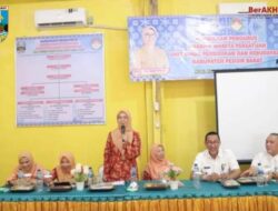 Septi Istiqlal Buka Pembinaan Pengurus DWP Unit Disdikbud Pesibar