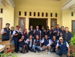 Ansori Sabak Menyerahkan SK DPD RI Anies dan Peresmian Kampung AMIN di Lampura