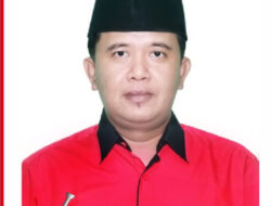 Dian Fajri Kembali Menang Mutlak Pimpin Desa Negeri Katon