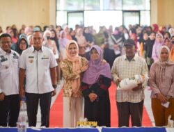 Ketua TP PKK Pesawaran Monitoring dan Evaluasi Penyaluran Bantuan CPP Beras di Teluk Pandan