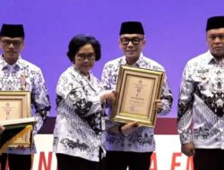 Raden Adipati Surya Terima Anugerah Dwija Praja Nugraha di Provinsi Lampung