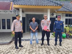 Patroli di Kantor KPU dan Gudang Logistik Pemilu 2024, Polres Way Kanan Intensifkan Pengamanan