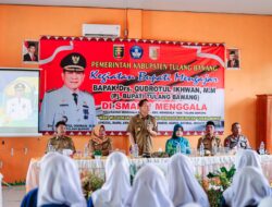 Qudrotul Ikhwan Gelar Kegiatan Bupati Mengajar di SMAN 1 Menggala