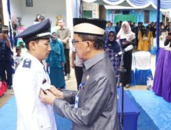 Bupati Pesibar Lantik Tiga Pj Peratin Pekon Persiapan