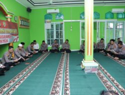 Ciptakan Karakter Personil Lebih Humanis, Polres Pesibar Gelar Binrohtal di Mushola Al-Arsyad