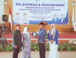 Wakil Bupati Ali Rahman Hadiri Pelantikan DPC IWAPI Way Kanan