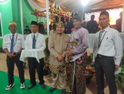 Peringati 1 Muharram 1446 H dan HUT Desa ke-32, Pemdes Bogorejo Gelar Pertunjukan Wayang Kulit