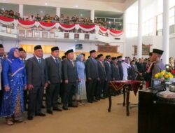 Raden Adipati Surya Hadiri Pelantikan dan Sumpah Jabatan Anggota DPRD Way Kanan