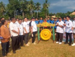 Wabup Way Kanan Buka Gelaran Open Turnamen Sepakbola Raja Angkasa Cup