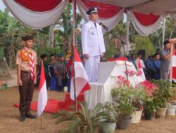 Pemdes Sidomulyo Gelar Upacara Pengibaran Bendera Merah Putih Peringati HUT RI ke-79