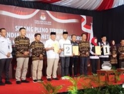 KPU Tanggamus Tetapkan Nomor Urut, Paslon Dewi Handajani-Ammar Dapat No Urut 1 dan Saleh Asnawi – Agus Suranto No Urut 2