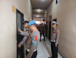 Pastikan Ruang Tahanan Aman, Piket Fungsi Polres Lampura Cek dan Kontrol Tahanan